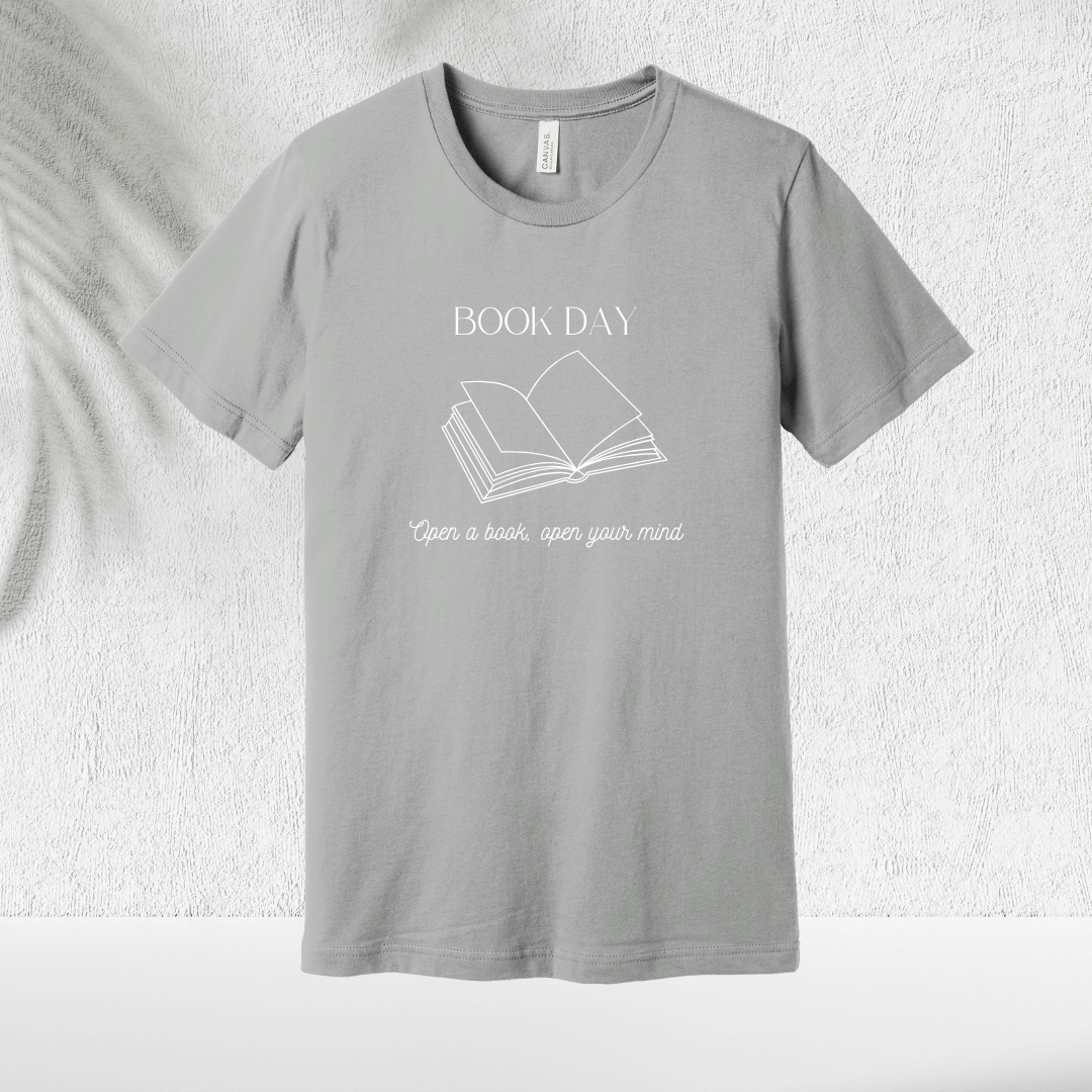 Literara T-Shirt - Chicasana